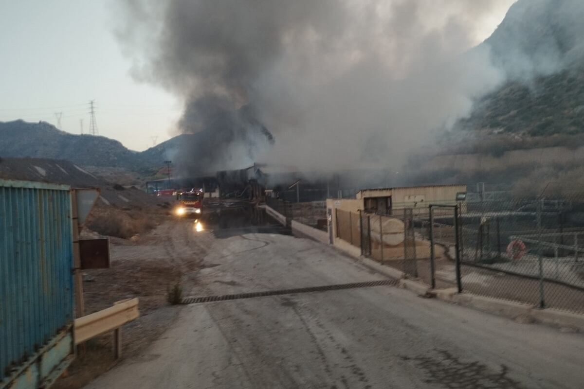 Planta en Escombreras afectada por un incendio