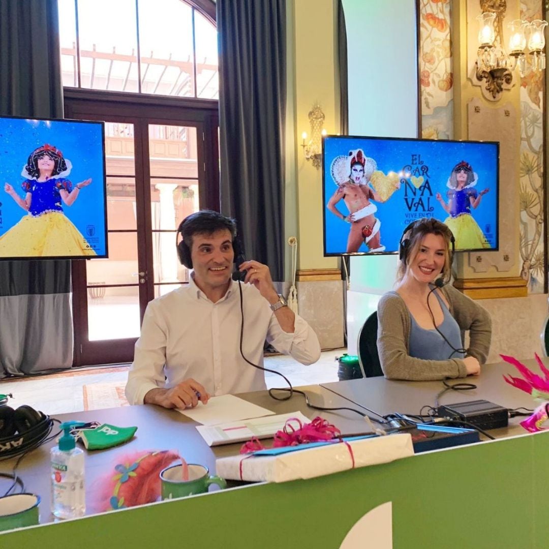 Presentación del programa especial del Carnaval de Las Palmas de Gran Canaria en Cadena DIAL a nivel nacional.