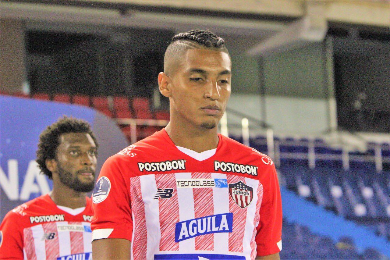 Gabriel Fuentes con la camiseta del Junior de Baranquilla