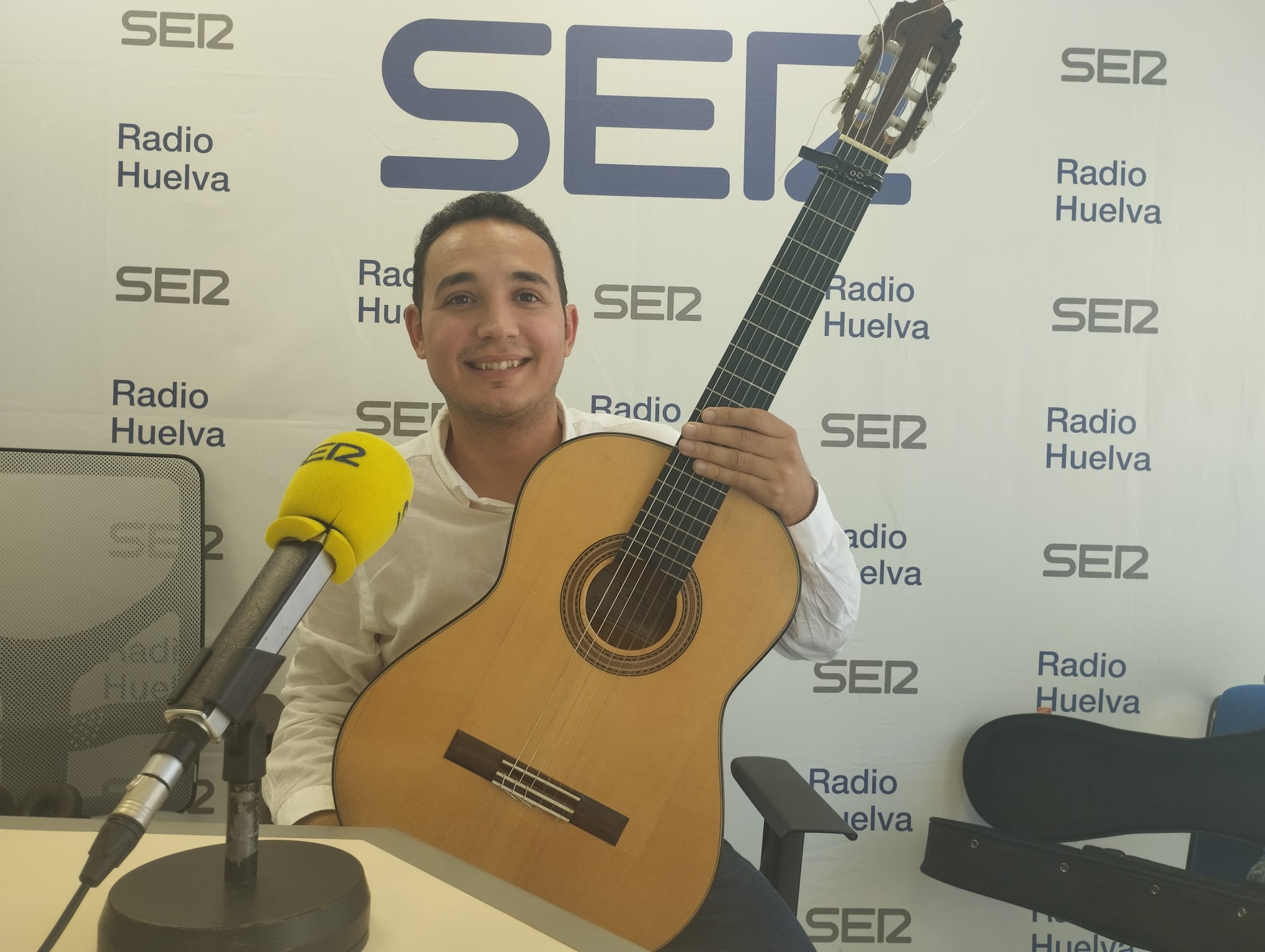 Álvaro Mora, guitarrista onubense ganador del Bordón Minero  en el Festival Internacional del Cante de las Minas 2022