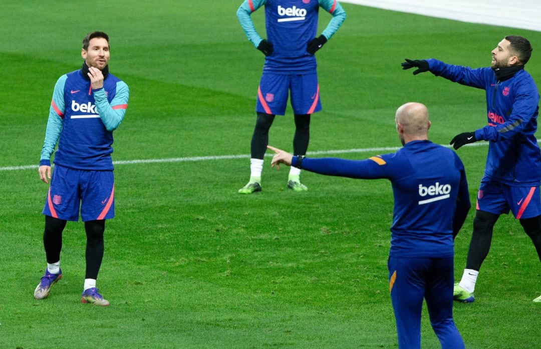 Lionel Messi, durante un entrenamiento para la final de la Supercopa de España