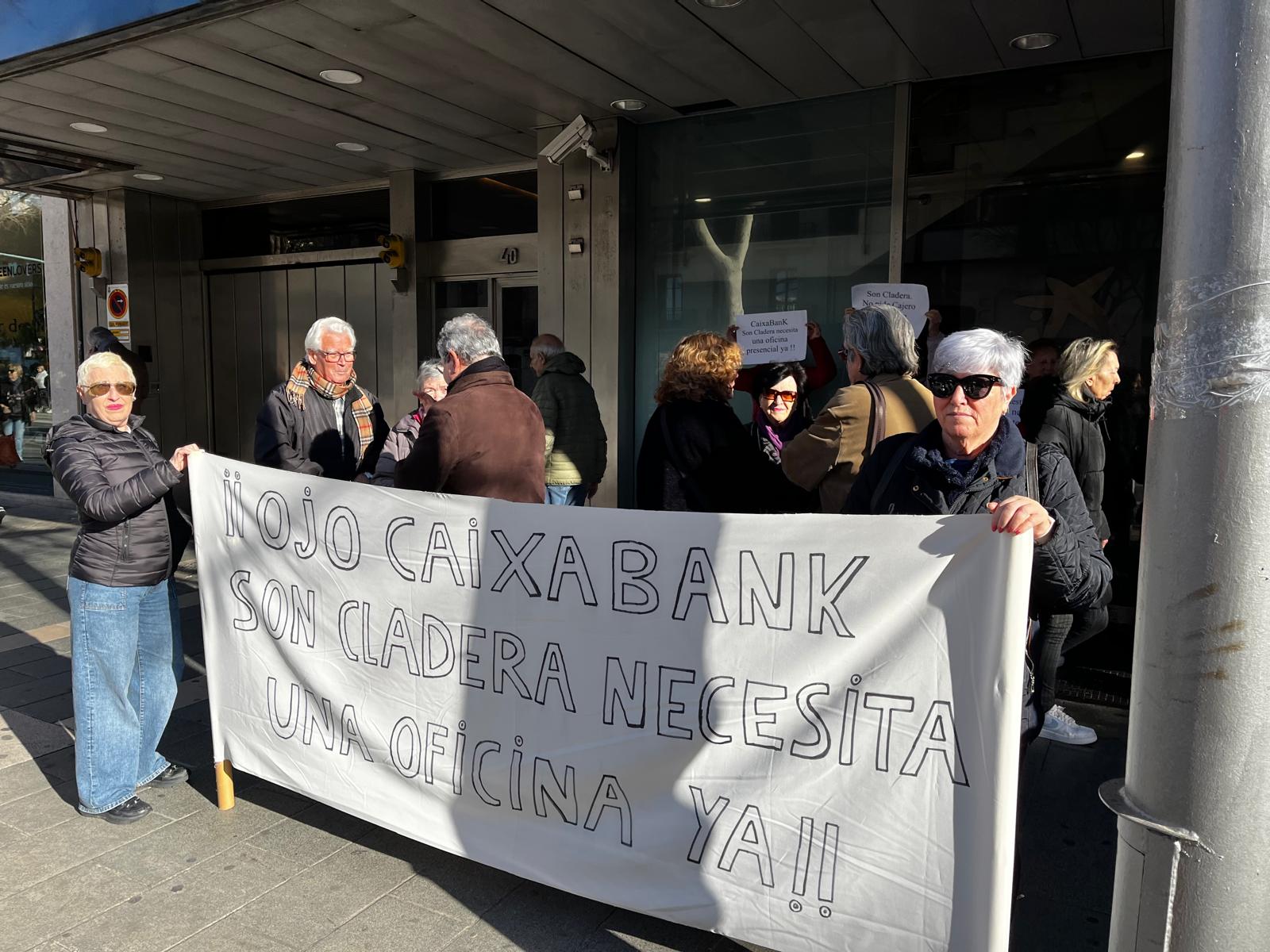 Concentración vecinos son Cladera. Cadena SER