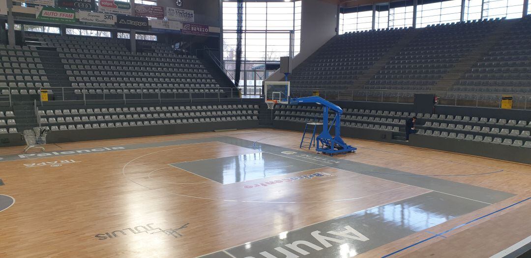 Aún no se sabe si los partidos podrán comezar con público en las gradas del Pabellón Municipal de Palencia