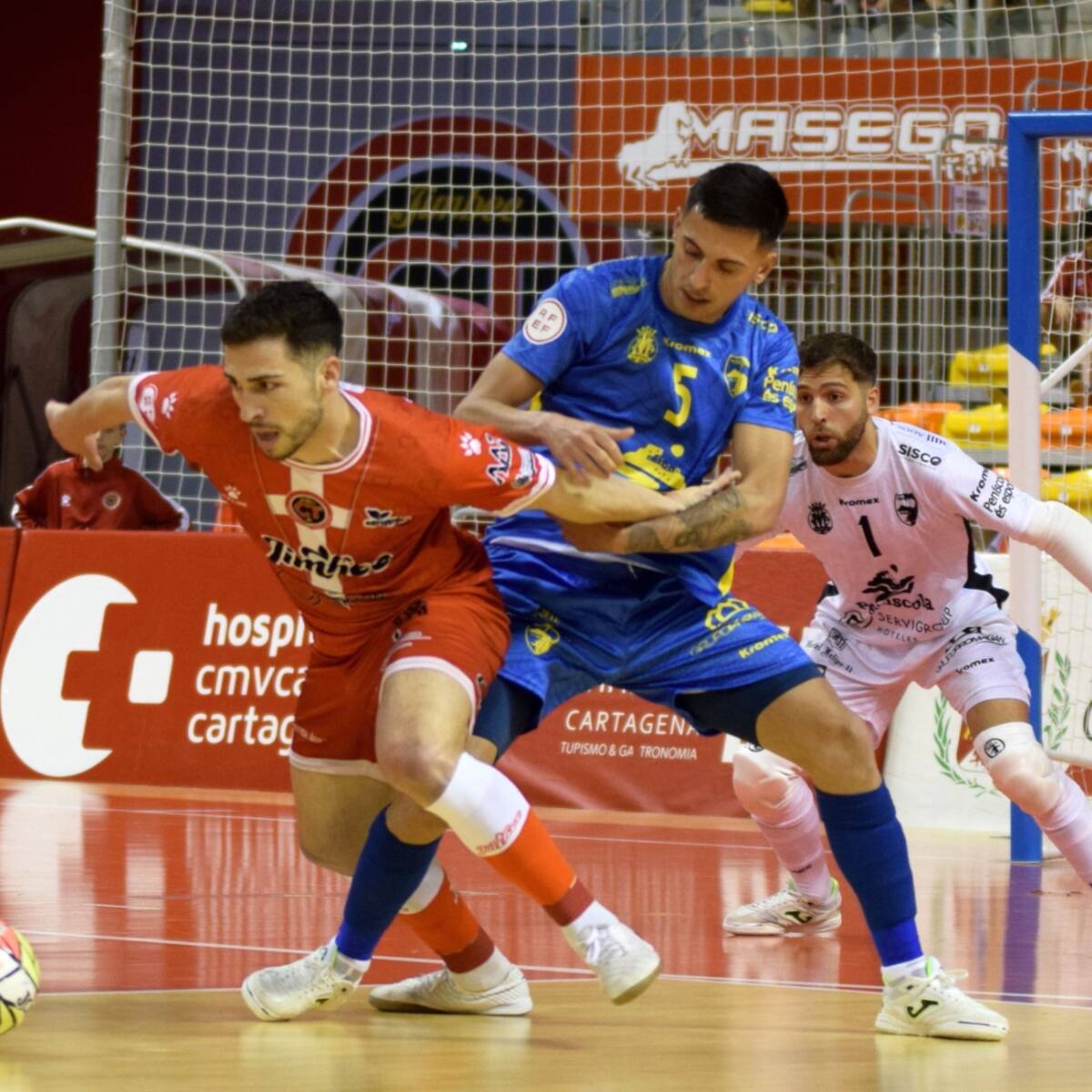 "Jimbee tiene que cerrar el playoff cuanto antes"