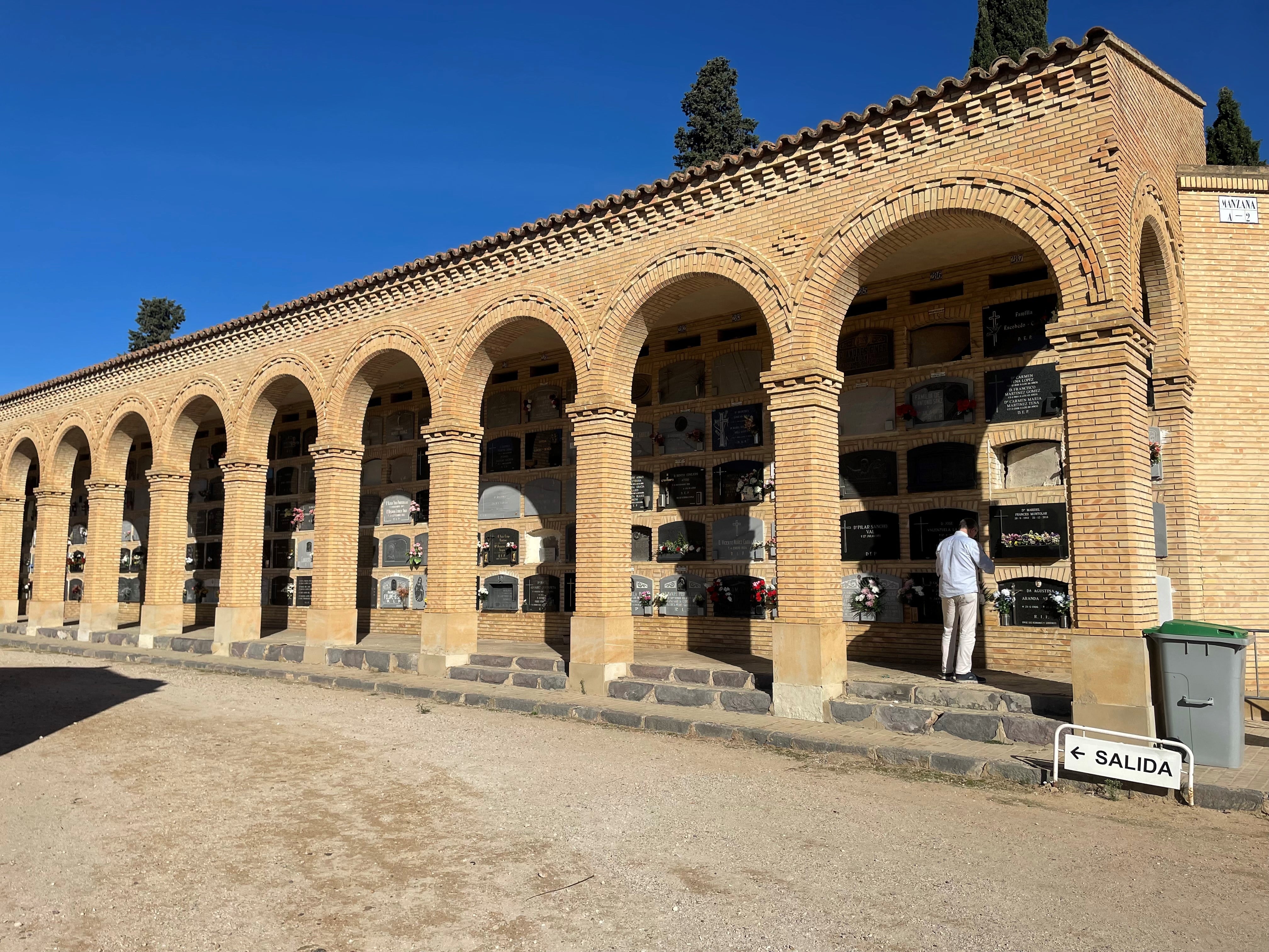 El Cementerio de Torrero se ha convertido en el epicentro por el día de Todos los Santos