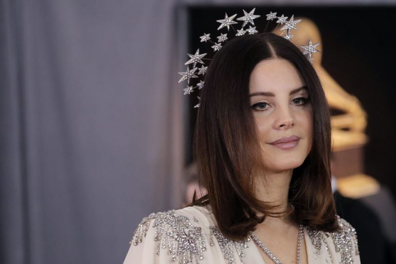 Lana del Rey durante la alfombra roja de los Grammy, el pasado 28 de enero