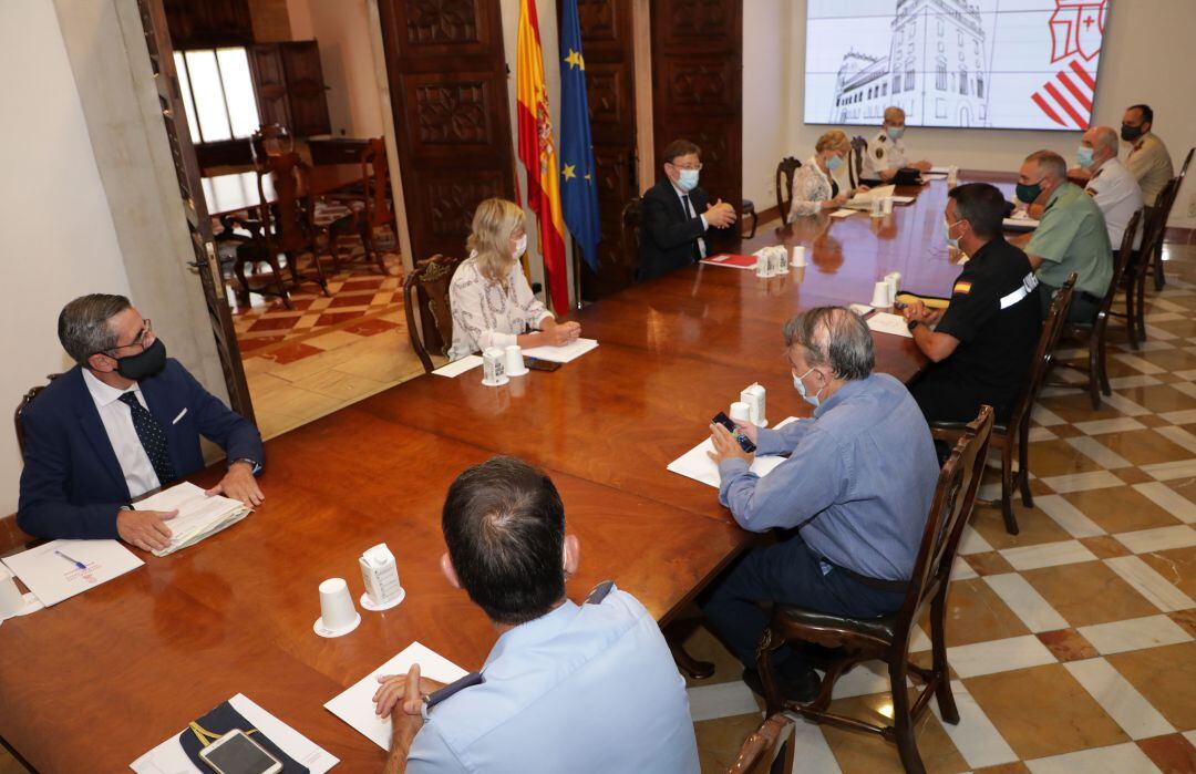 El president Ximo Puig preside la reunión del Cecopi este viernes, 21 de agosto