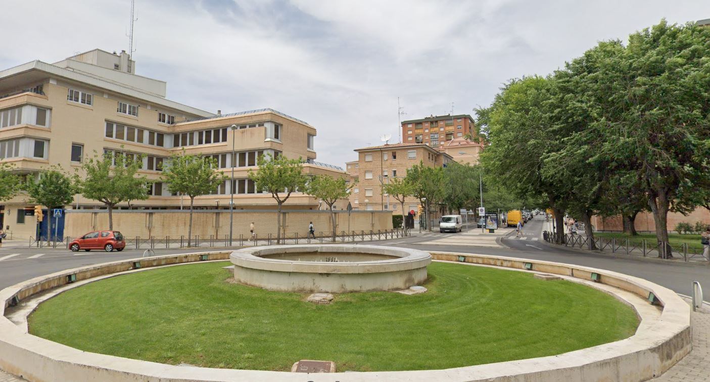 Una de las inversiones que se podrían realizar sería la de la Fuente de la plaza Luis Buñuel