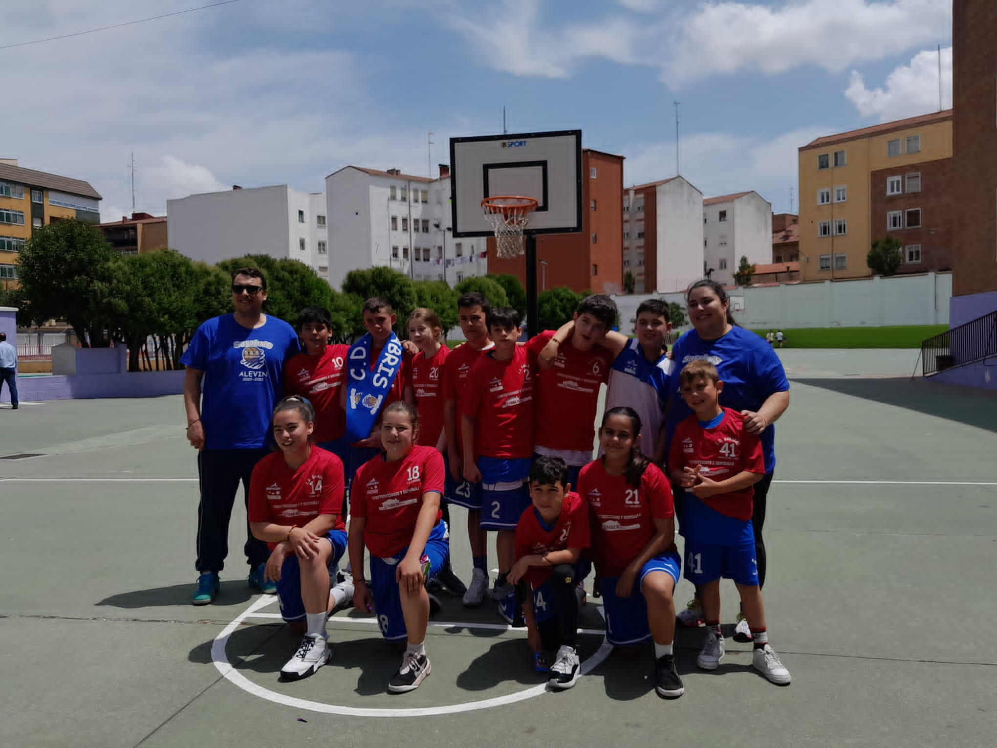 El gran equipo Alevín Mixto del Sarabris de baloncesto