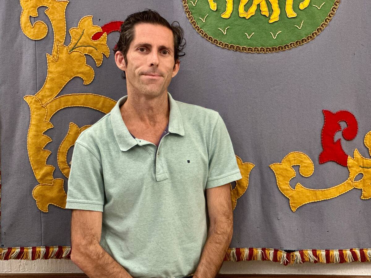 El concejal de Deportes, Antonio Núñez, informa que la piscina ‘El Prado’ está cerrada por mantenimiento