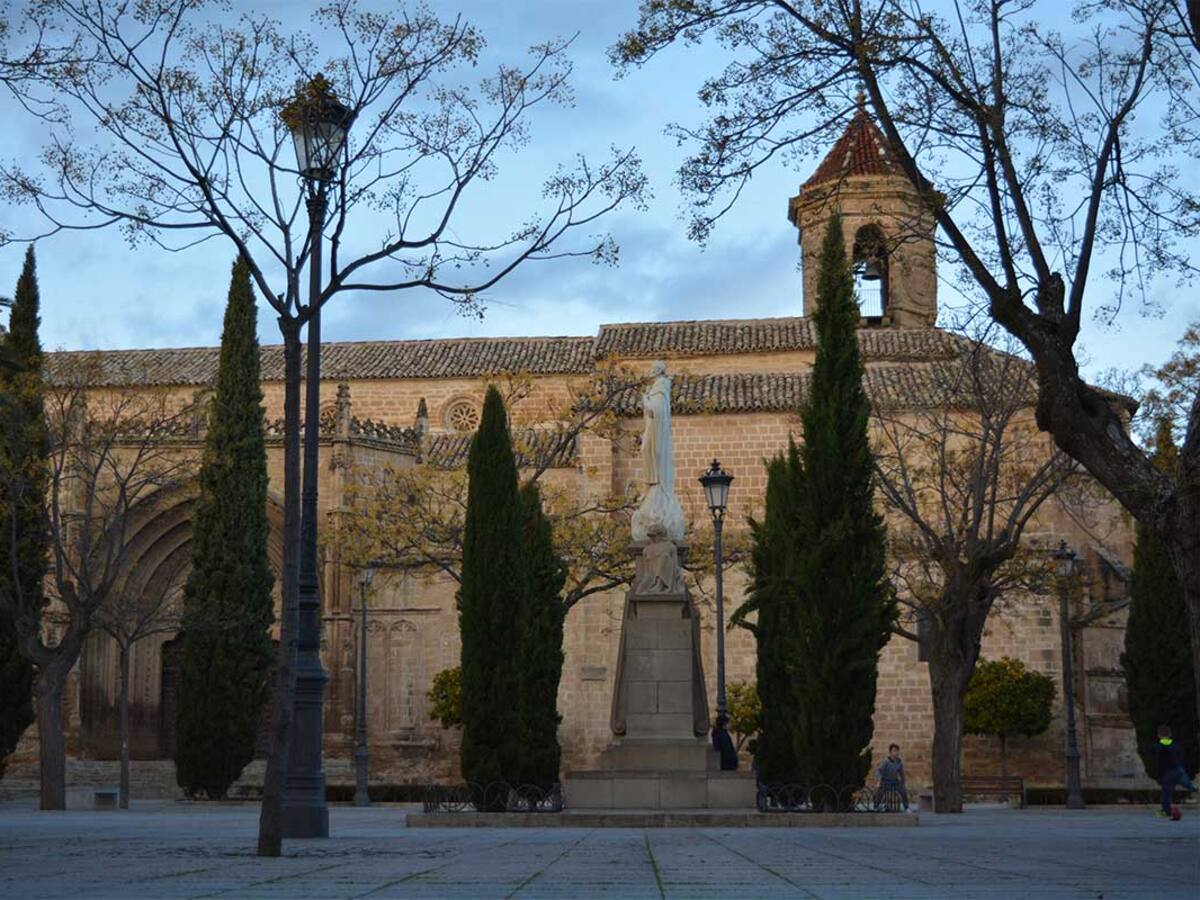 Comienzan las obras en el entorno de la plaza 1º de mayo