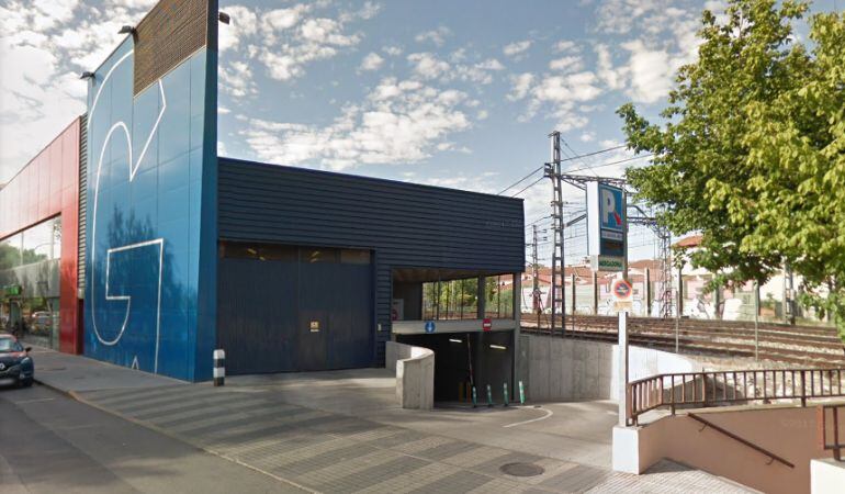 Aparcamiento en la calle Buenos Aires