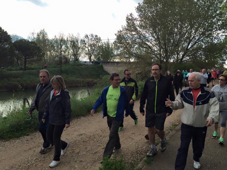 Algunos representantes políticos e institucionales se han sumado a la marcha