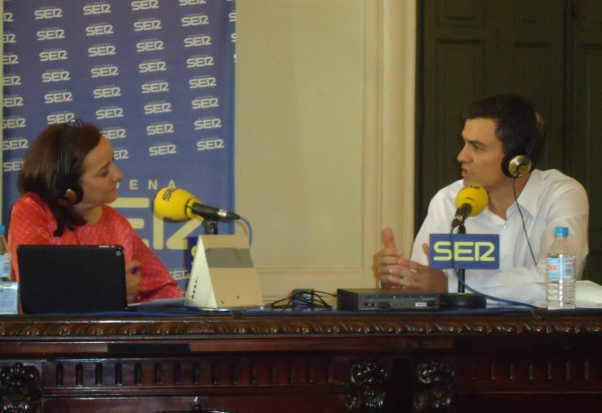 Pedro Sánchez, durante su entrevista con Pepa Bueno