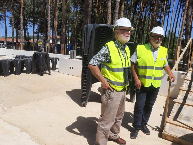 El presidente de Tragsa Jesús Casas visita las obras en la BRIF de Lubia