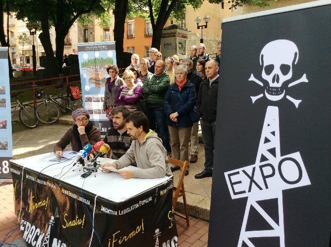 Rueda de prensa de la plataforma &#039;Fracking Ez&#039;