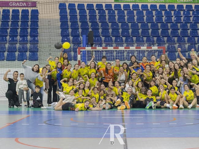 Jugadoras, técnicos y directivos del Lanzarote Puerto del Carmen.