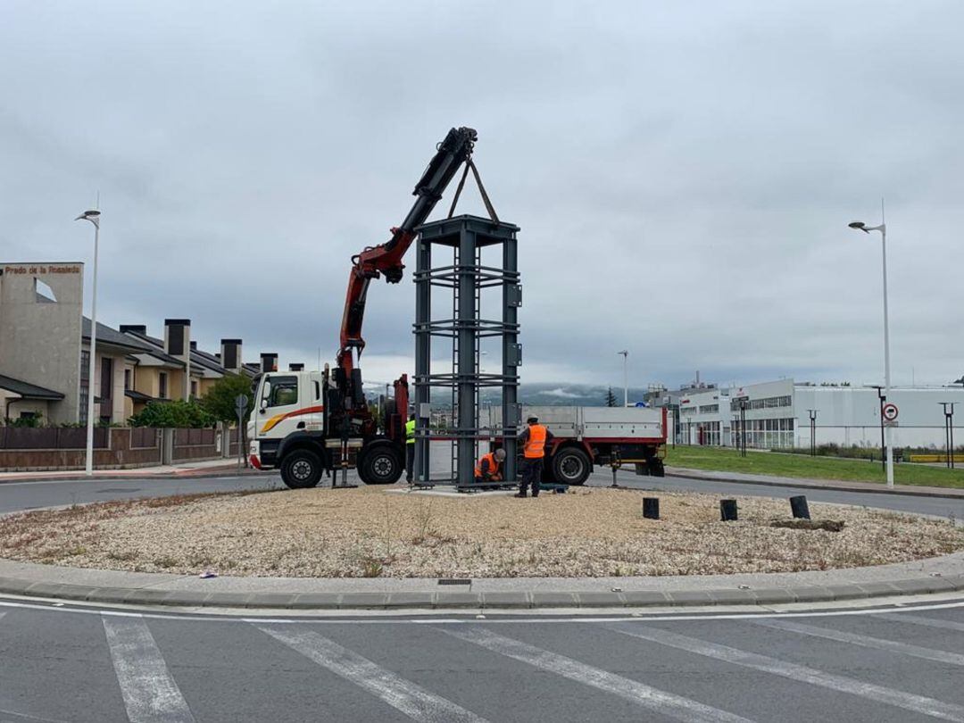 Ubicación del monolito en la glorieta del PIB