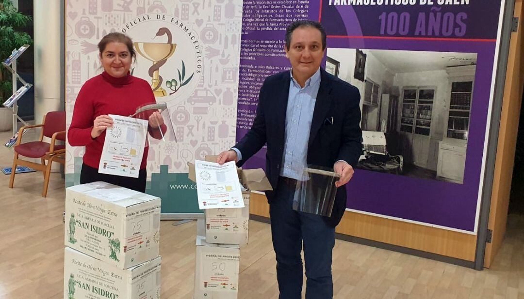 Son miles las viseras que se han podido distribuir entre las farmacias de la provincia