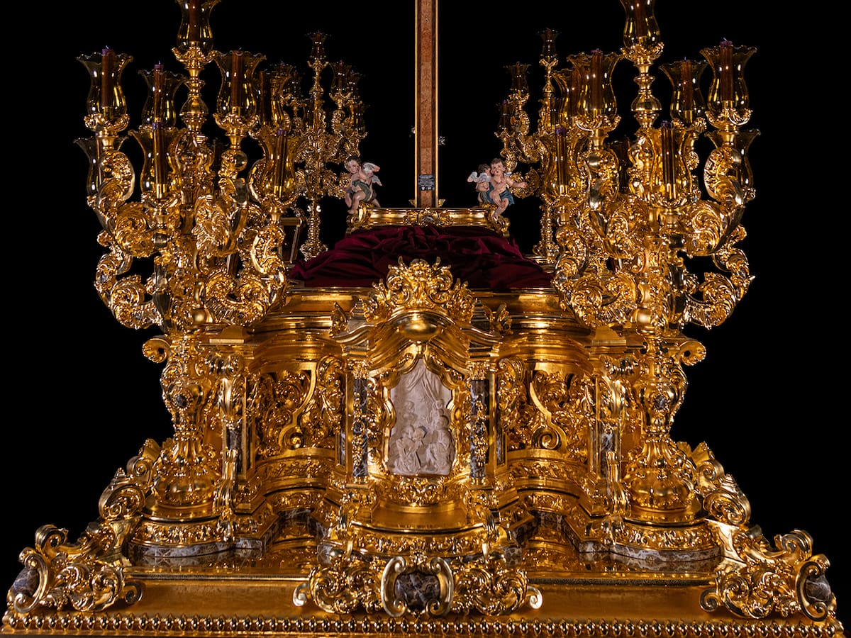 Así es el nuevo trono del Cristo del Amor