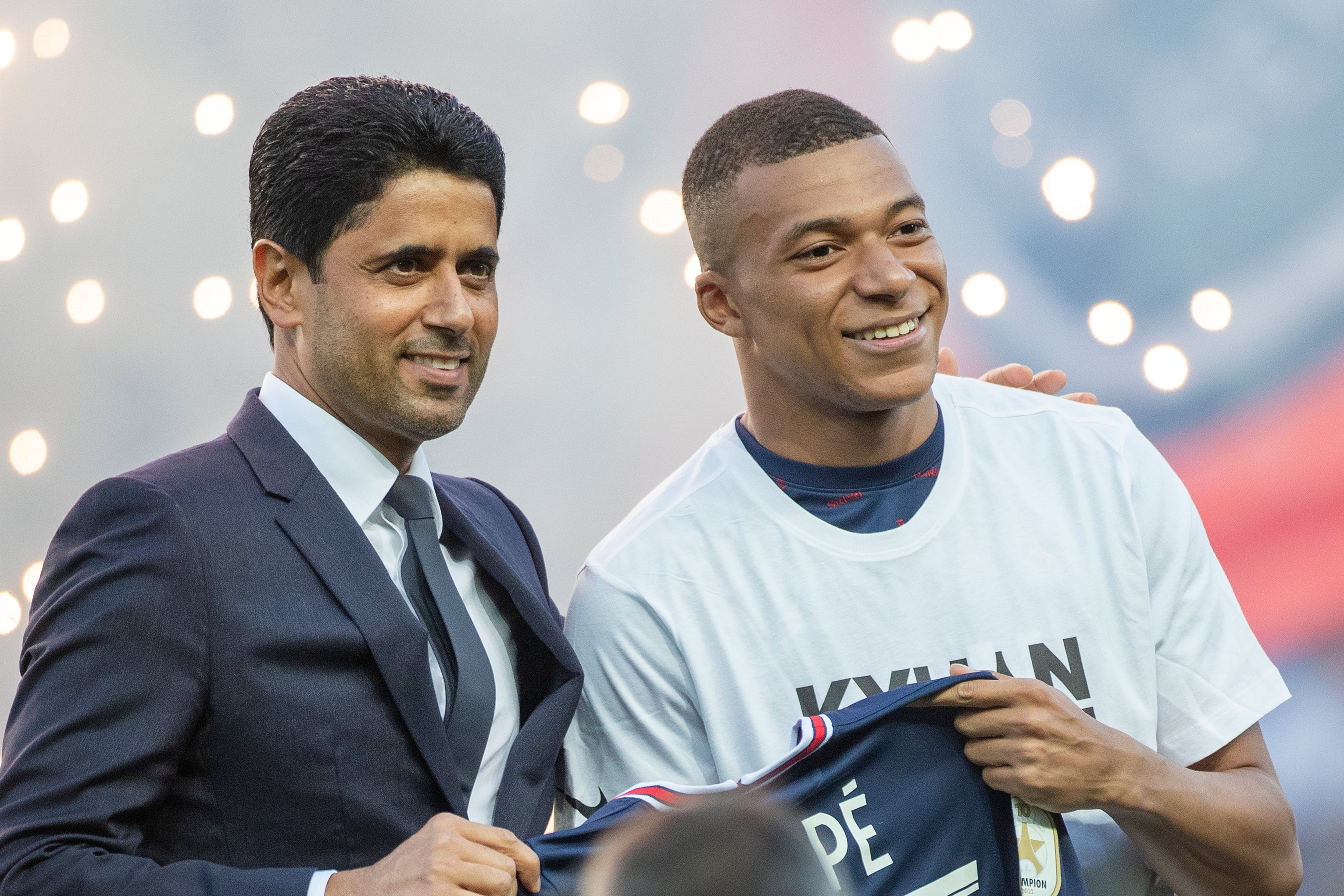 Kylian Mbappé con Al Khelaïfi