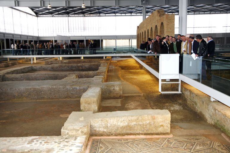 Armisén ha defendido la gestión de la Villa Romana de la Olmeda