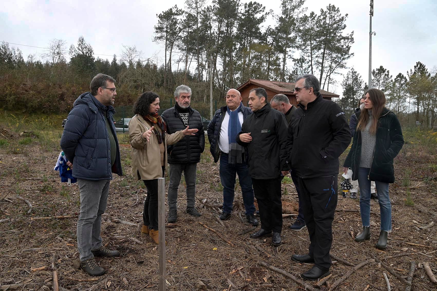 A Coruña
A directora xeral de Patrimonio Natural, Belén do Campo, acompañada do presidente da Reserva de Biosfera Mariñas Coruñesas e Terras do Mandeo, José Antonio Santiso, visita o centro de interpretación deste espazo natural
16/02/2022
Foto: Moncho Fuentes / AGN A Coruña