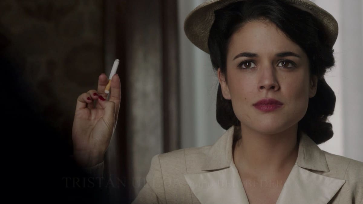 "El resultado nunca es el 100% de la novela": los escritores españoles y su salto a las series