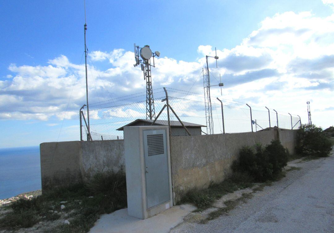 Antenas en el Puig de la Llorença.