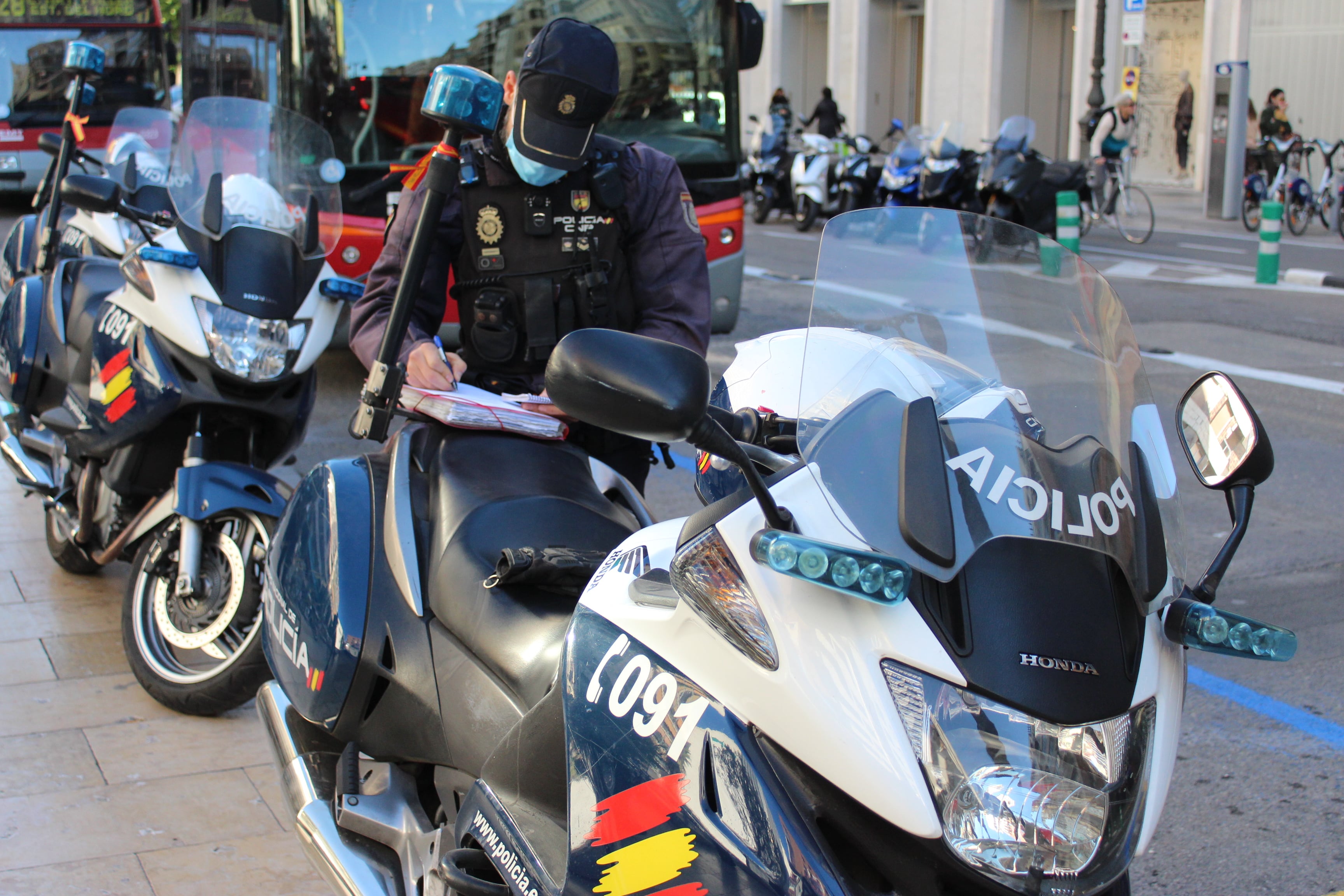 Agente de la Policía Nacional en València