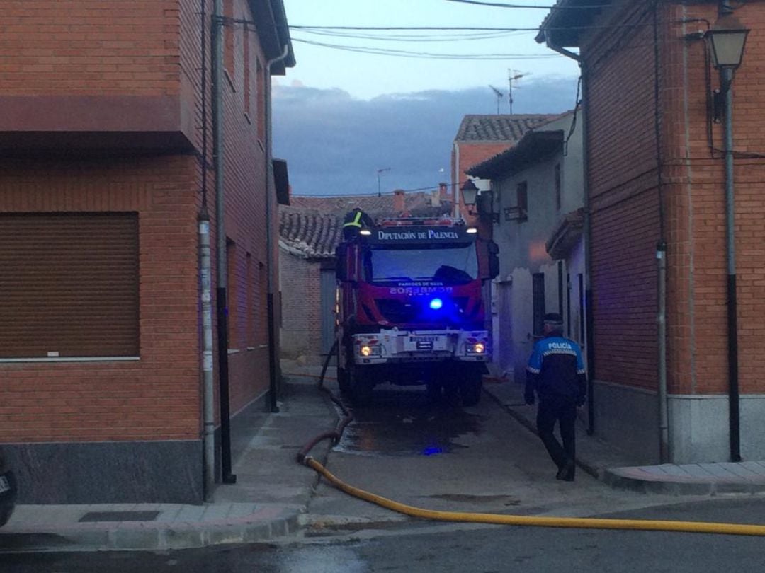 Incendio en Paredes de Nava (Palencia)