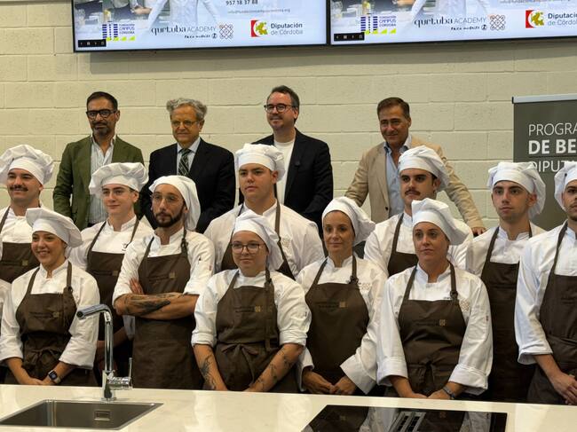 Paco Morales, Salvador Fuentes, Felix Romero y Marco Antonio Franco junto a los alumnos de la Qurtuba Academy by Paco Morales