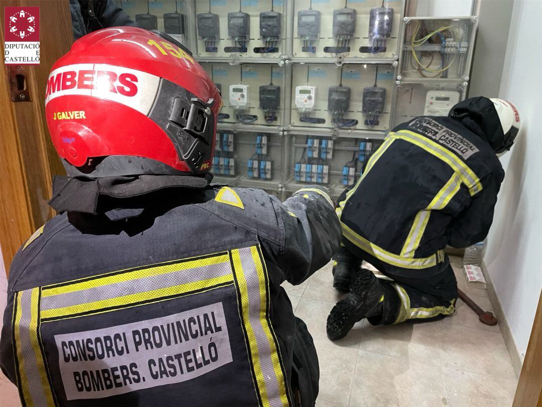 Personal del consorcio realizando sus labores