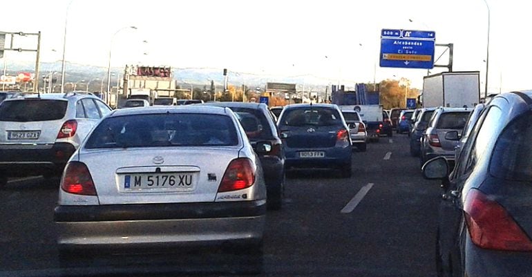 Atascos en la A-1 a la altura de Alcobendas