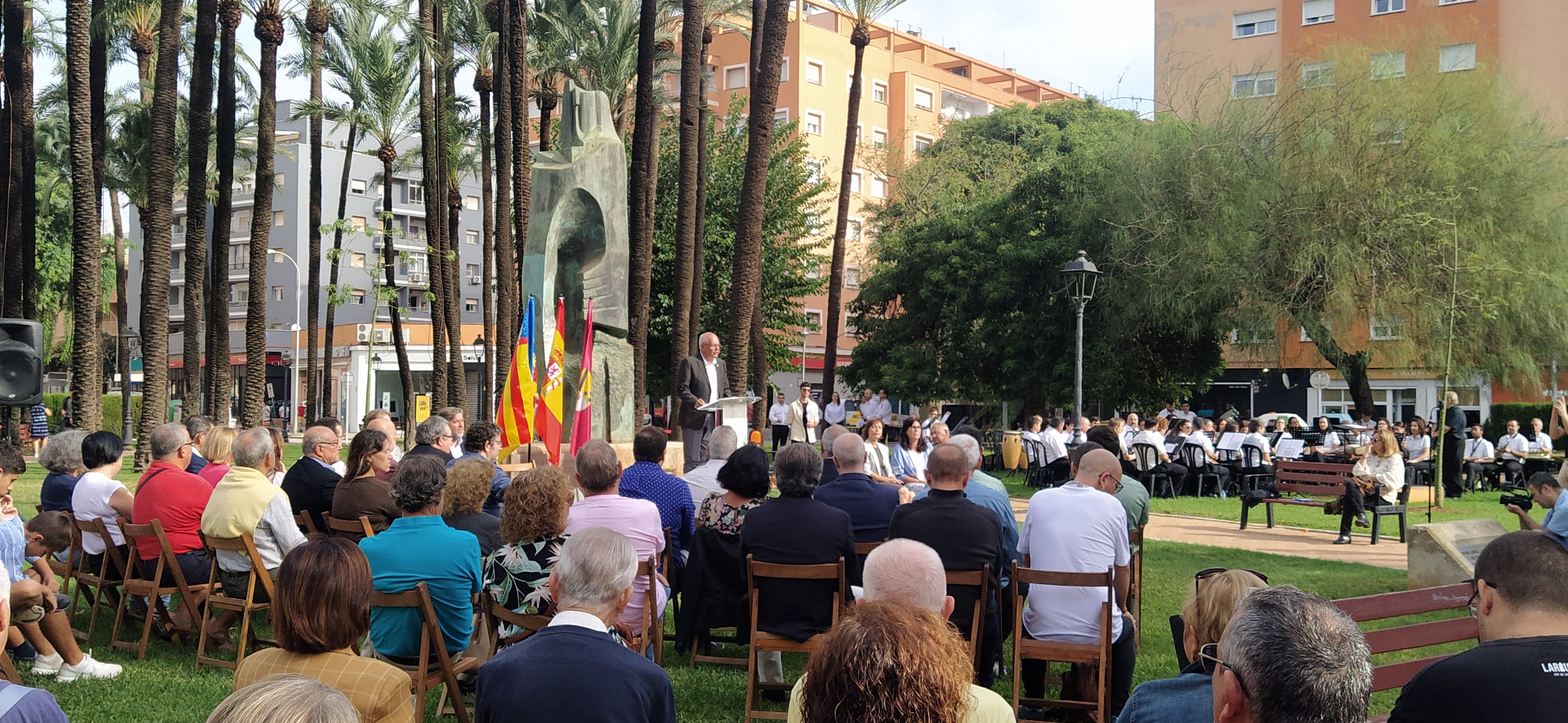 El alcalde de Dénia, Vicent Grimalt durante el acto institucional del 9 d&#039;Octubre.