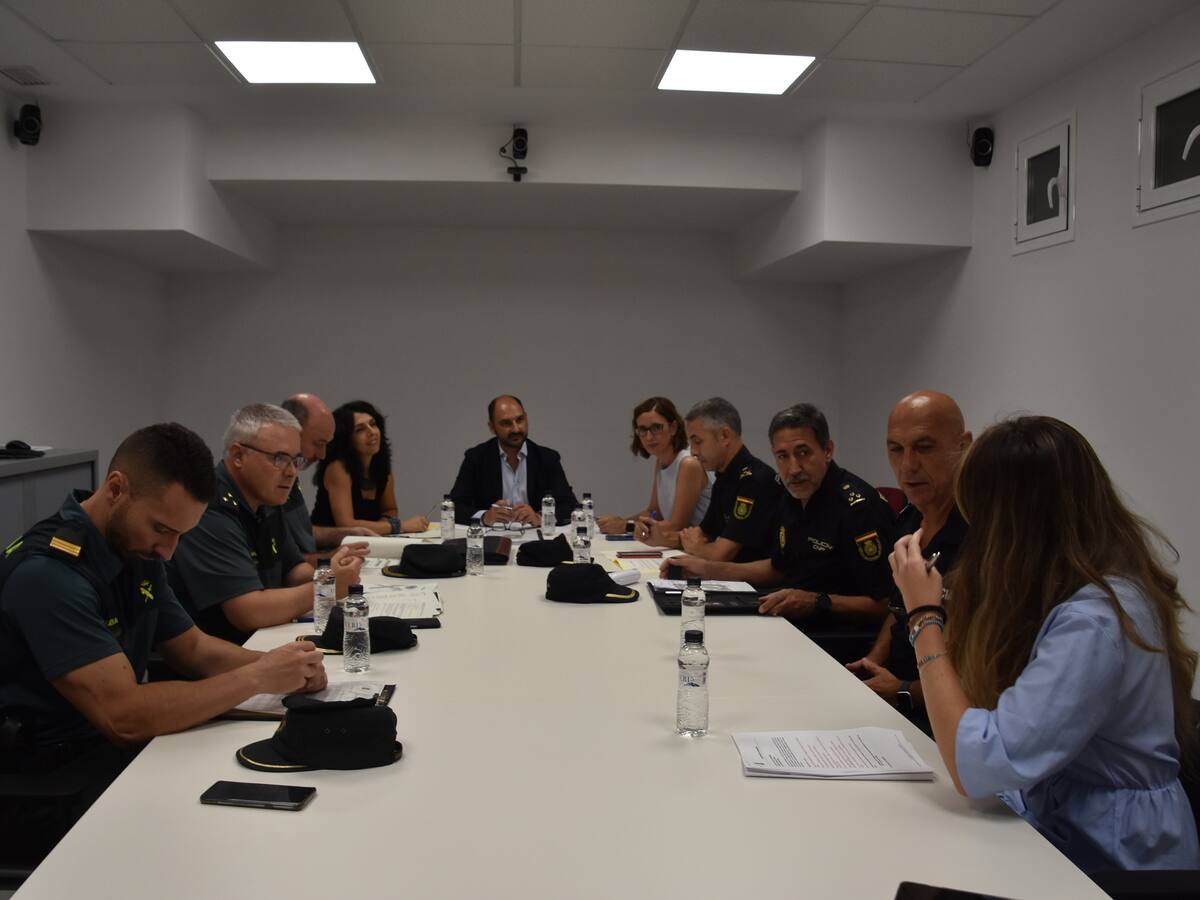 Barbastro estudia el dispositivo de seguridad que se pondrá en marcha durante el Festival del Vino y las fiestas