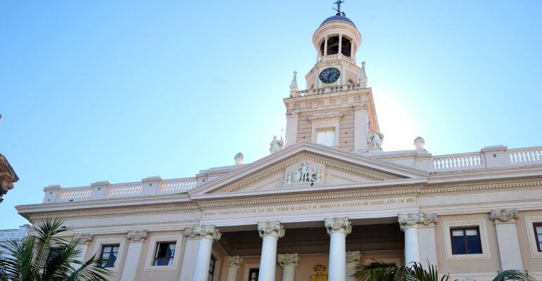 Fachada del Ayuntamiento de Cádiz