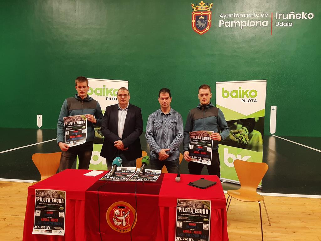 Presentación en el Labrit del día de la pelota navarra