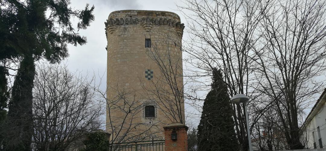 La inauguración oficial de la torre podría no celebrarse, aunque la apertura al público está garantizada