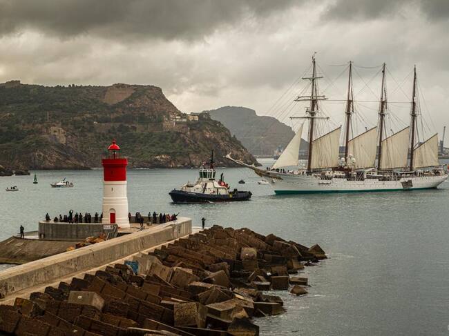 Llegada del buque Juan Sebastián Elcano de Sebi Segura