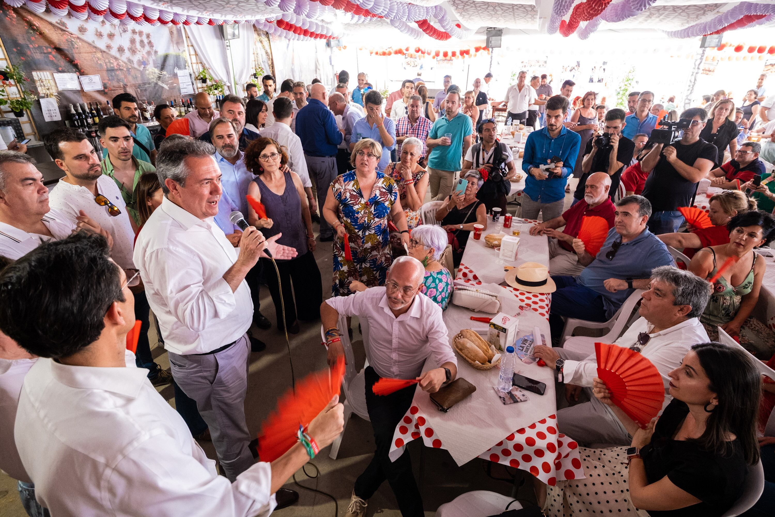 Juan Espadas (PSOE), en la feria de Granada