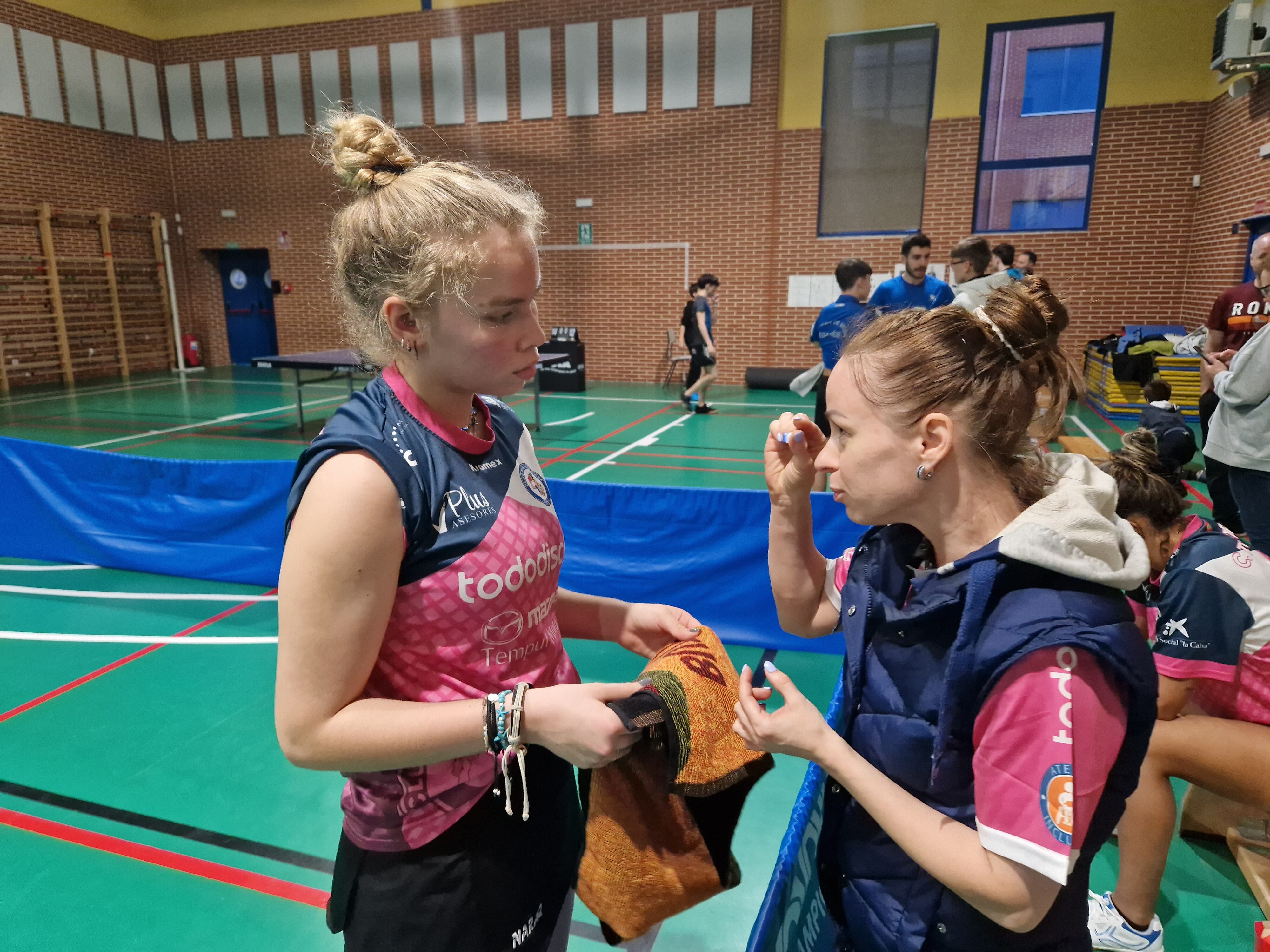 El CTM Jerez femenino de División de Honor perdió sus tres partidos  en Madrid.