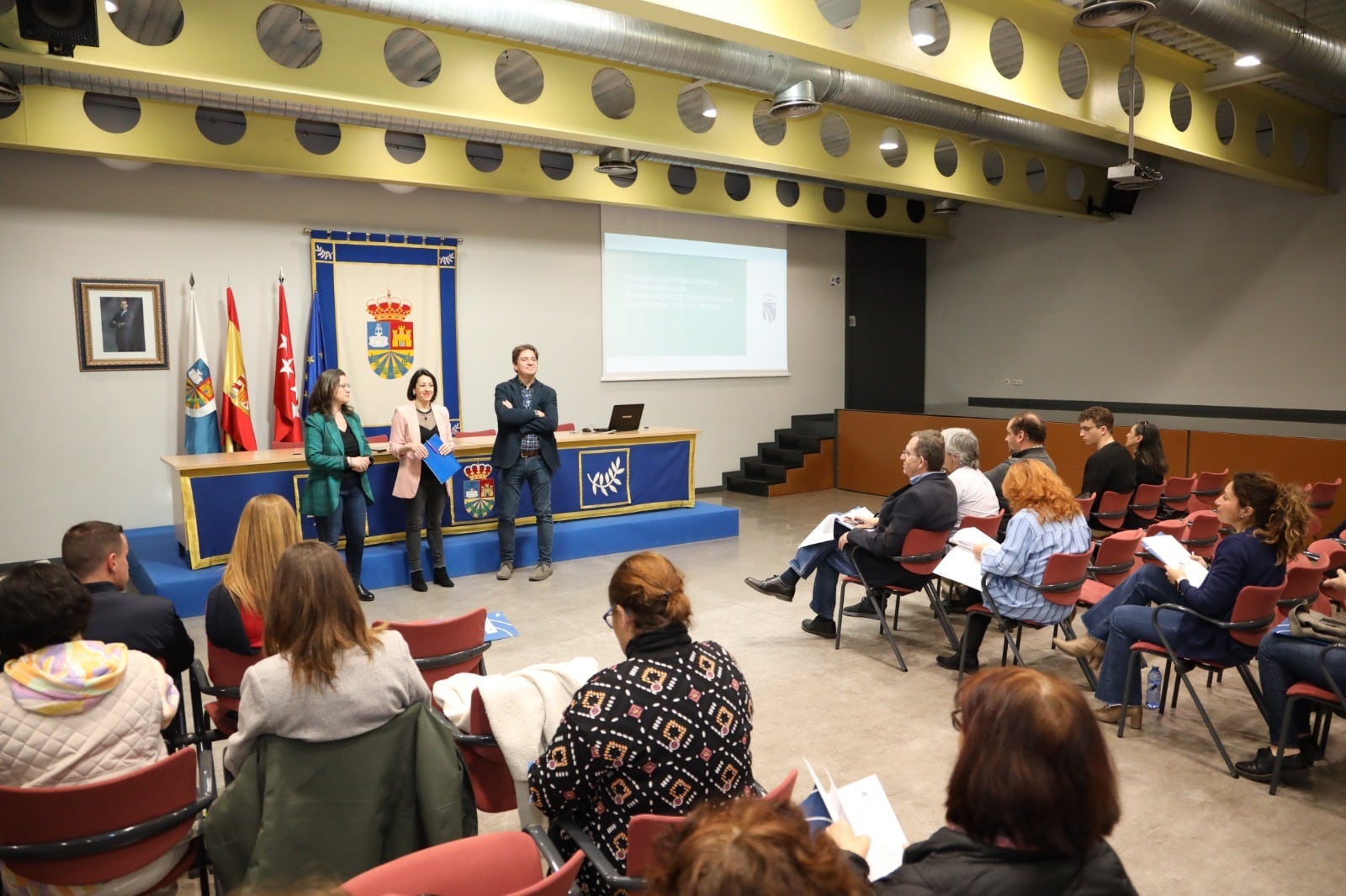 El alcalde de Fuenlabrada presenta en un acto la propuesta de Plan Municipal de Salud Mental.