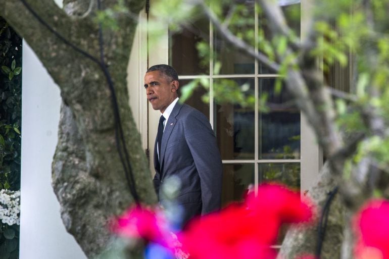 El presidente estadounidense, Barack Obama, sale de la Casa Blanca para viajar a Florida, en Washington, EEUU, el 3 de junio del 2016. 