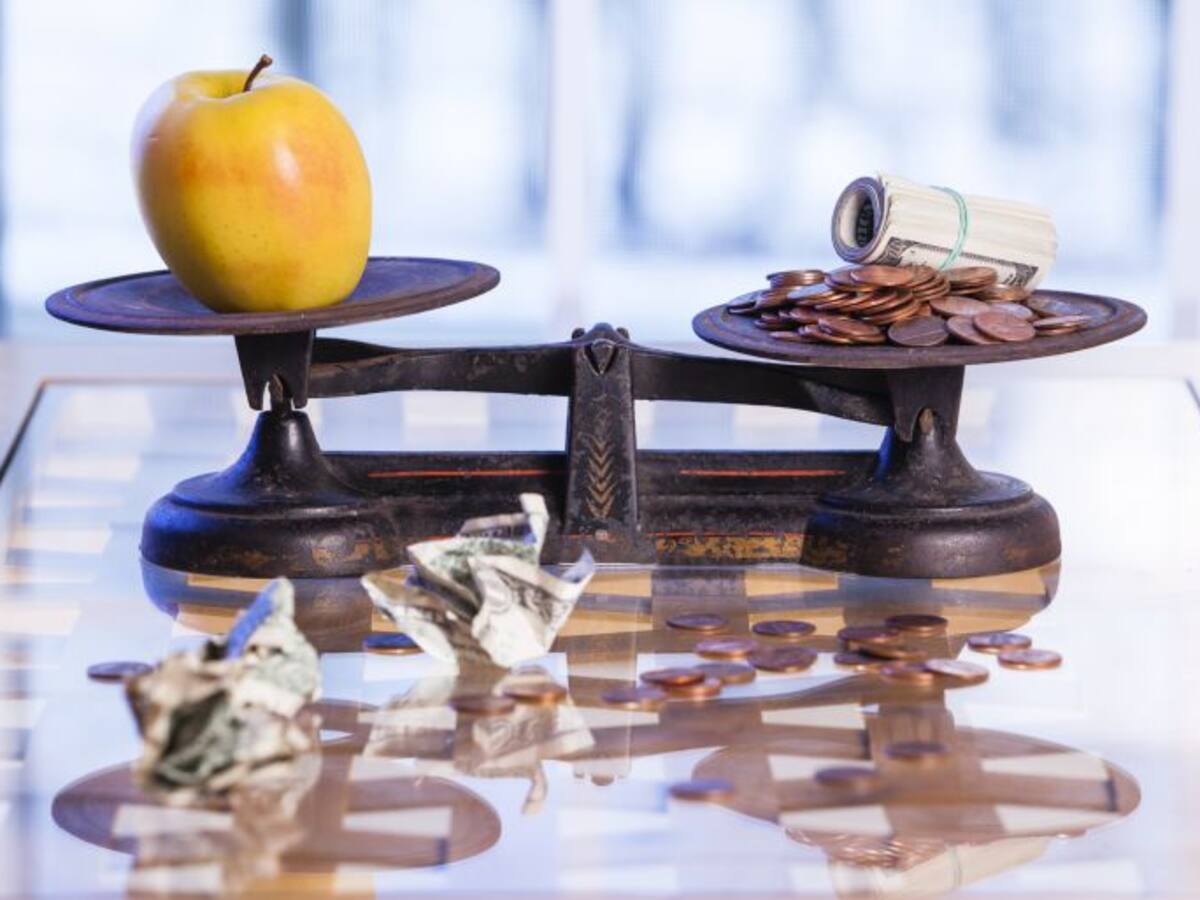 ¿Deben subir los impuestos en las comidas insanas y bajarlos en las más sanas?