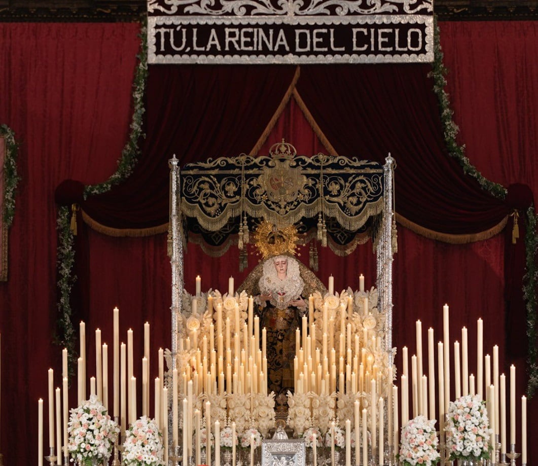 La Estrella en su paso de palio durante el triduo celebrado en la Parroquia de San Jacinto