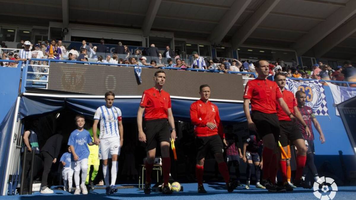 Un polémico penalti derrota al Huesca en Leganés