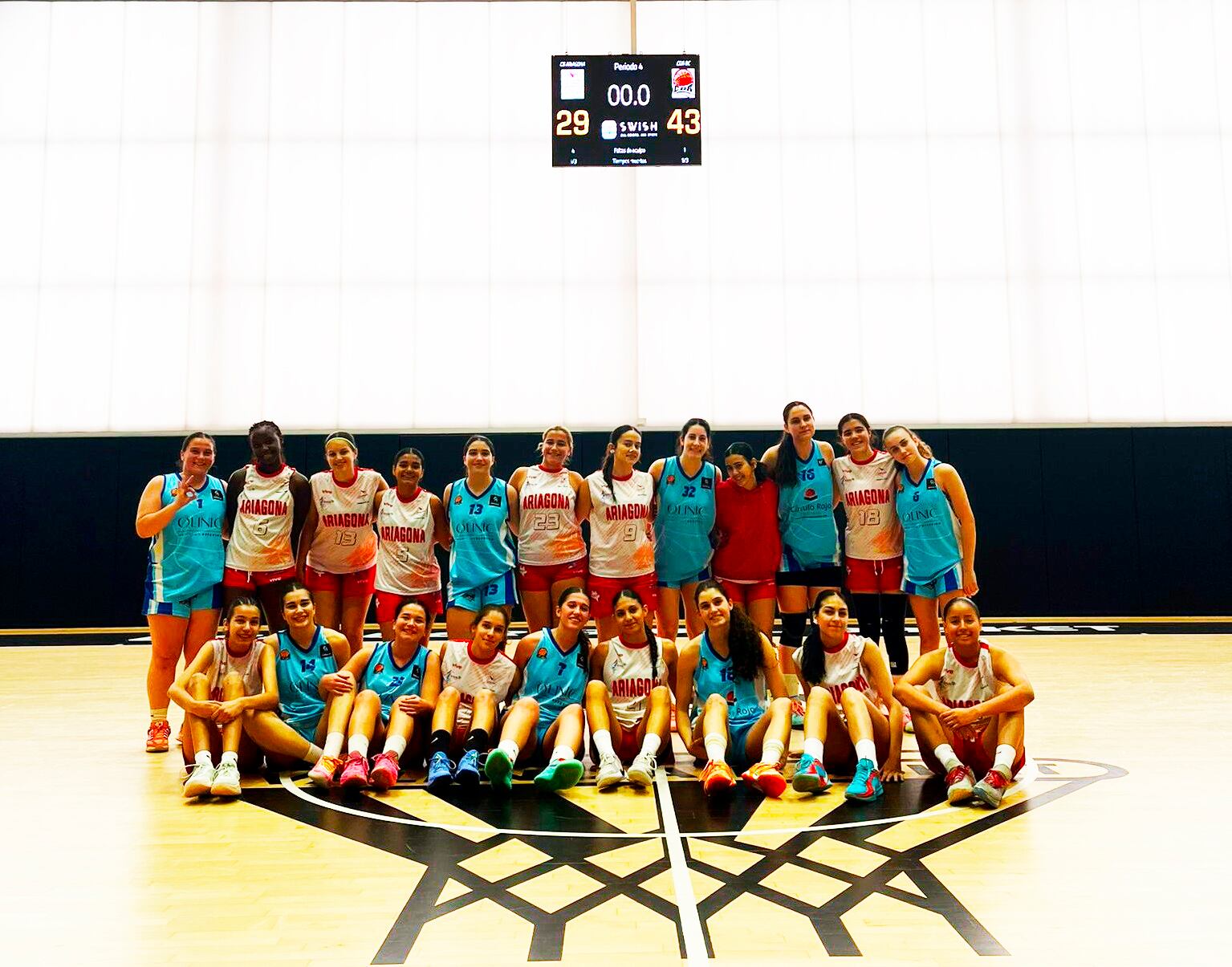 Jugadoras del equipo junior del Ariagona.
