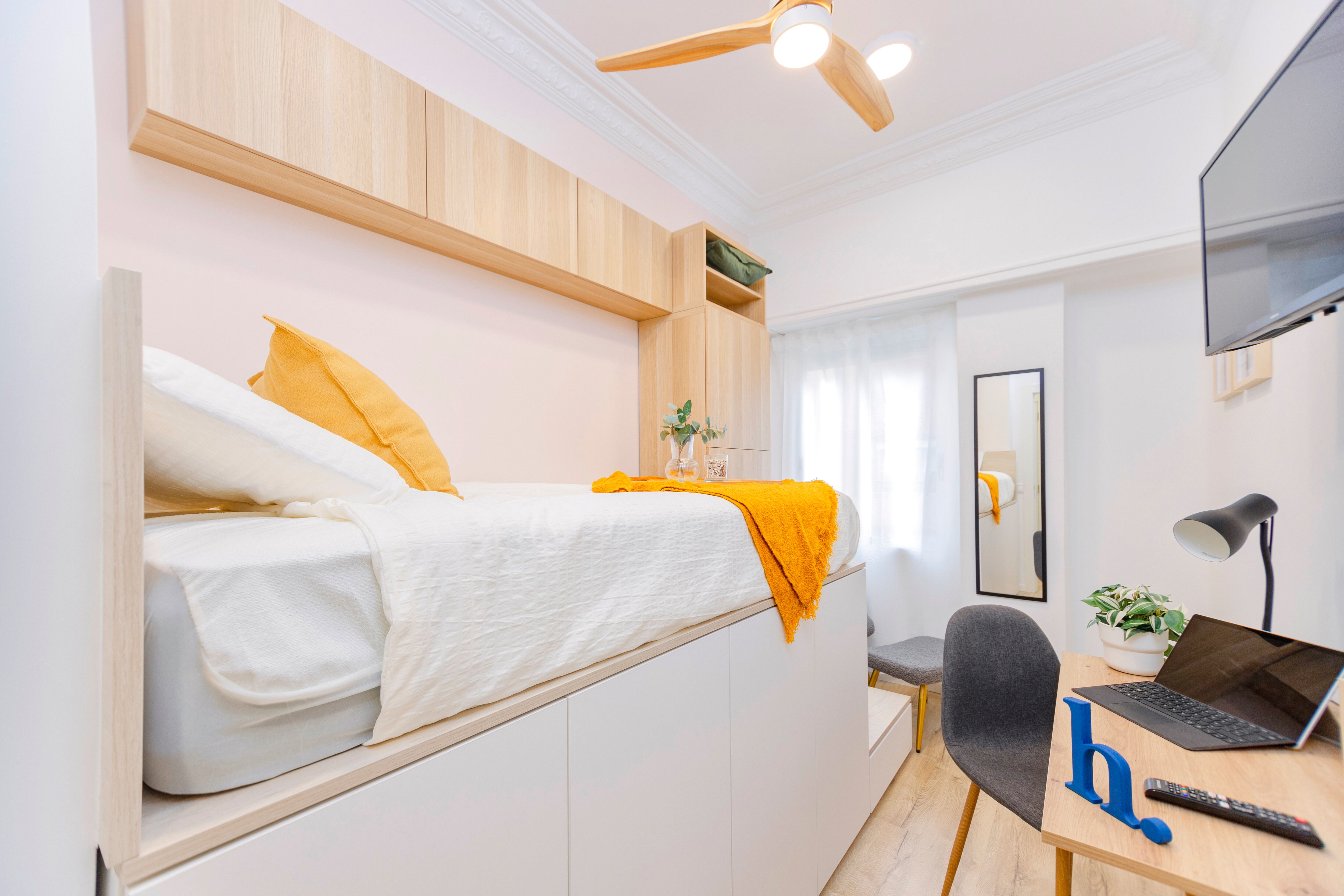 Una de les habitacions que es poden comprar a Habitacion.com