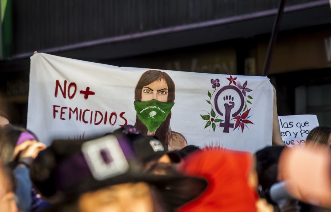 Una de las pancartas durante las manifestaciones del 8-M.